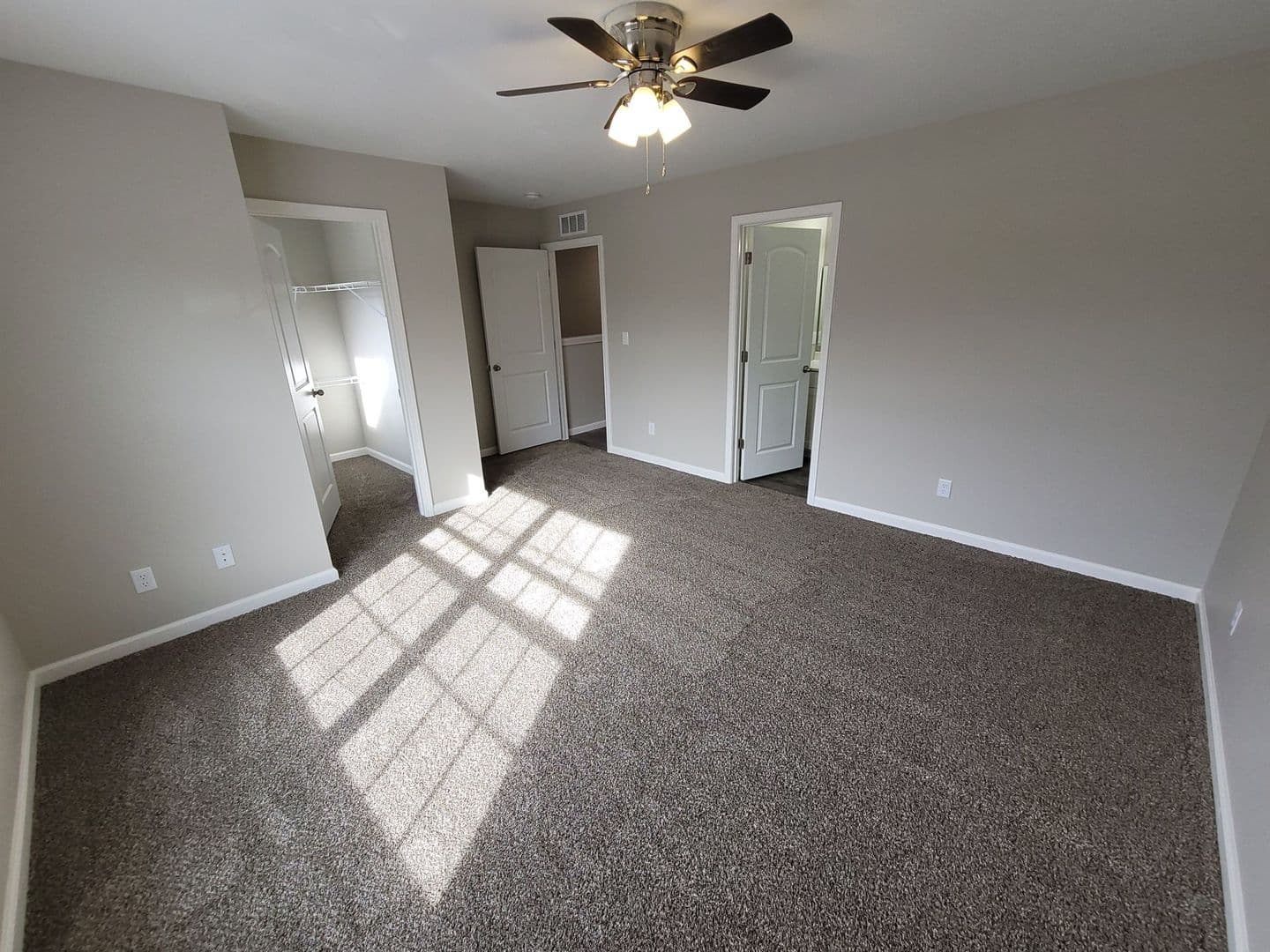 Union Apartment: 564 Red Bill Drive