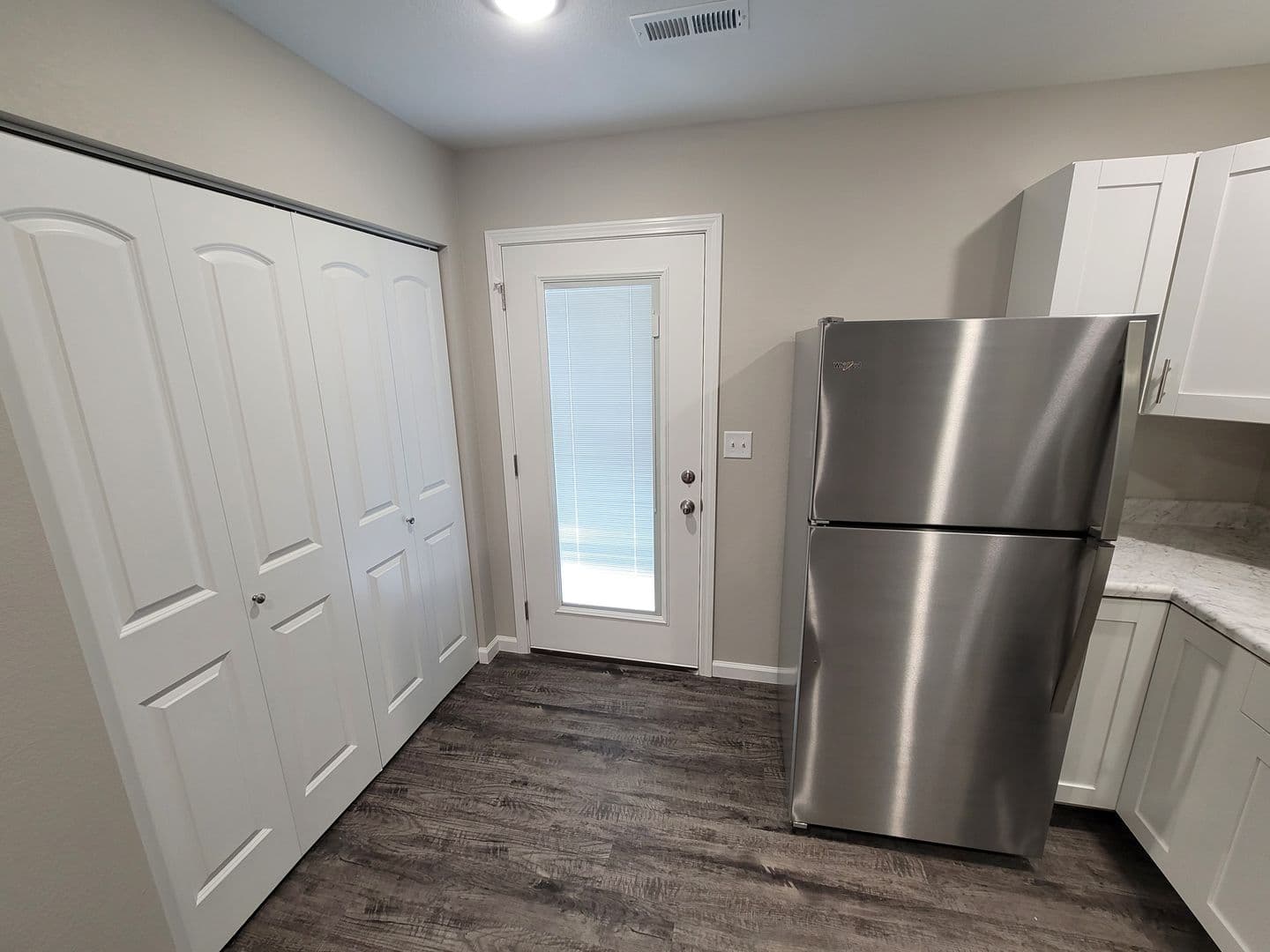 Washington Apartment: 106 Acorn Crk Rd