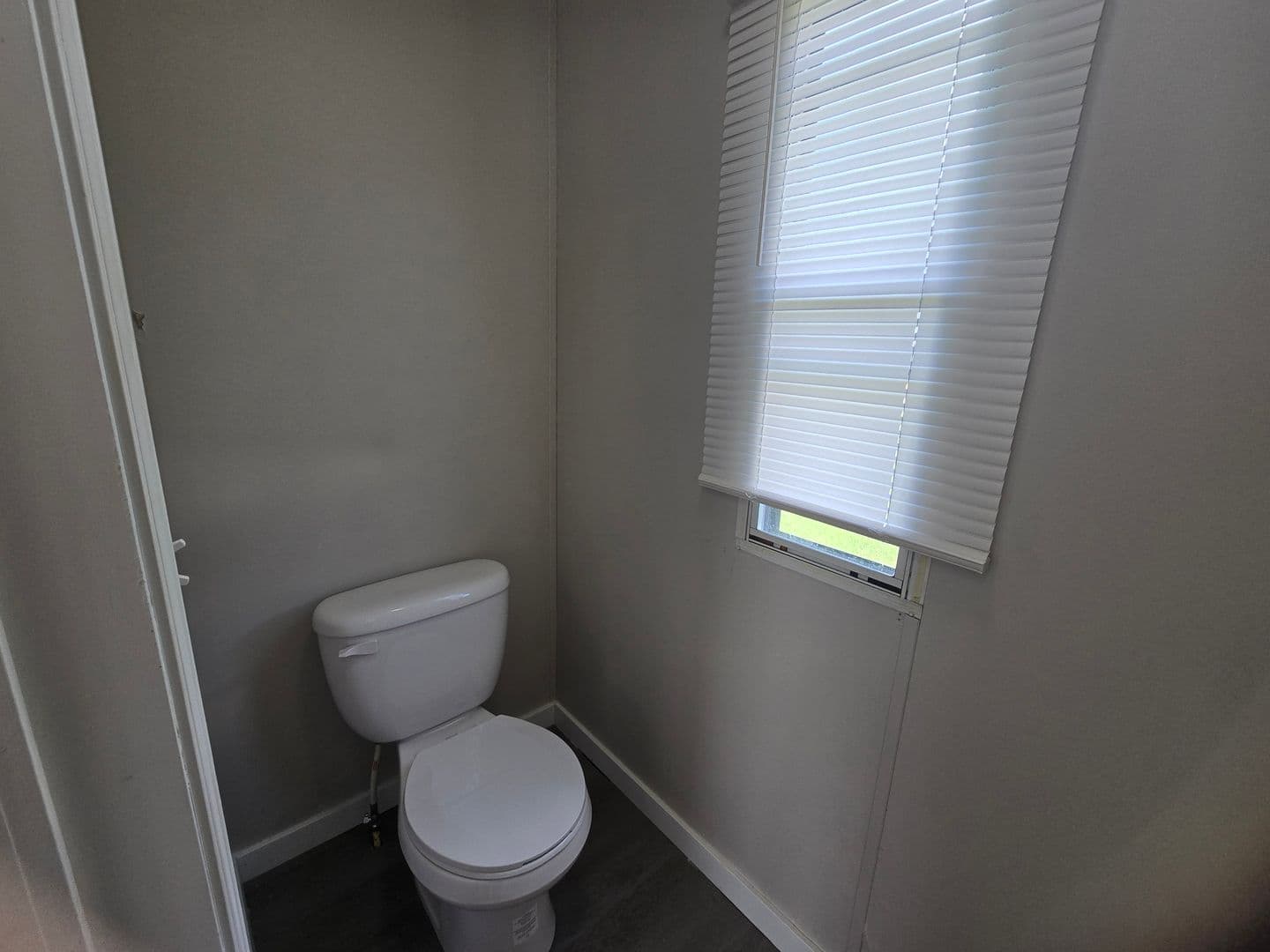 Warrenton Apartment: 1194 Juniper Drive