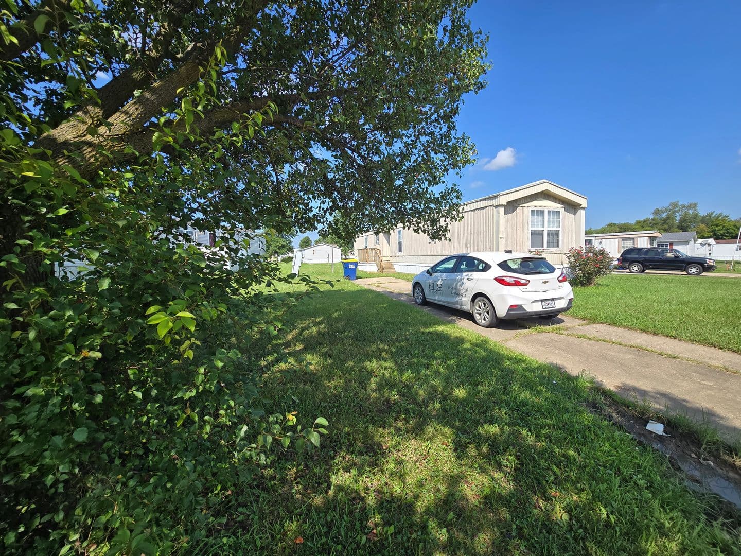 Warrenton Apartment: 1194 Juniper Drive