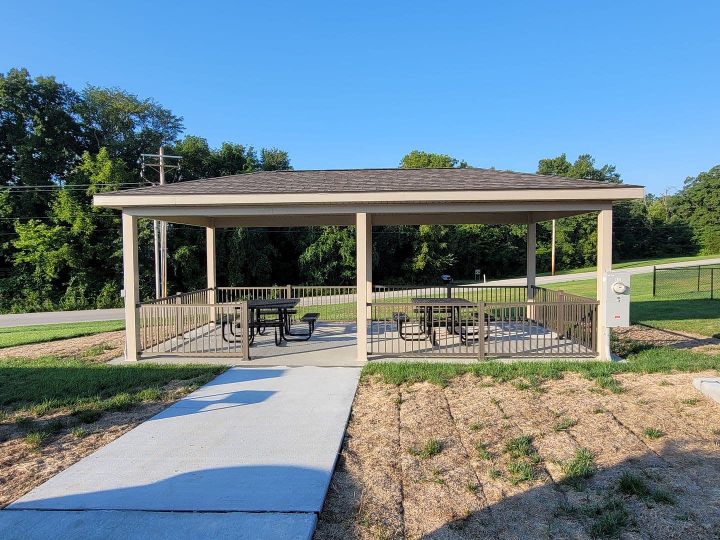 Union Apartment: 564 Red Bill Drive