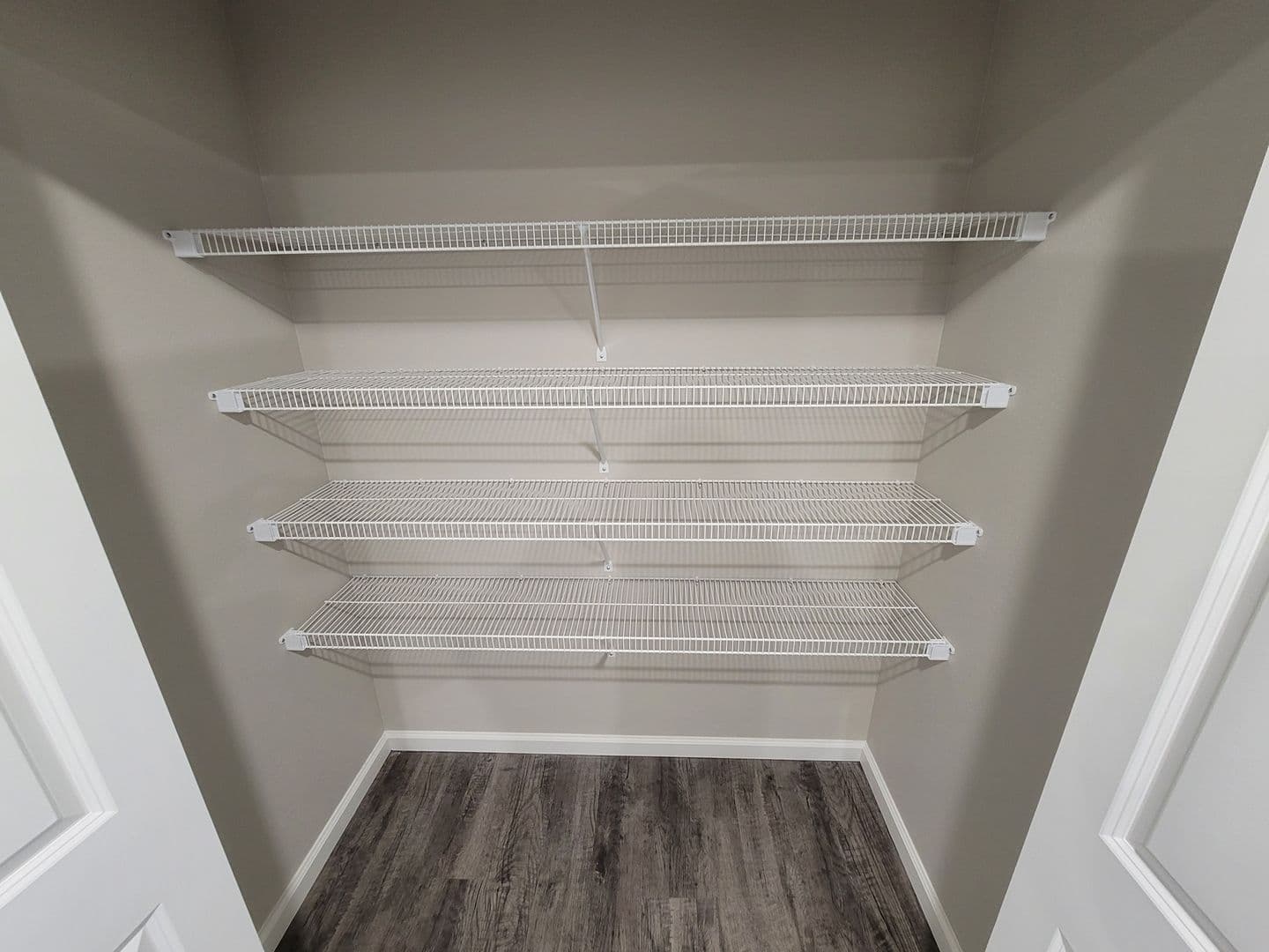 Washington Apartment: 106 Acorn Crk Rd