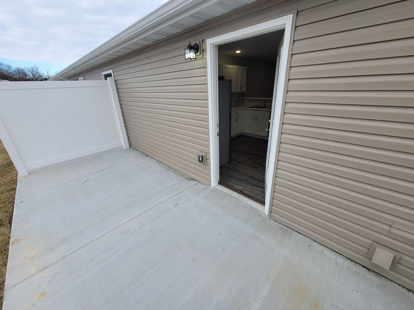 Washington Apartment: 106 Acorn Crk Rd