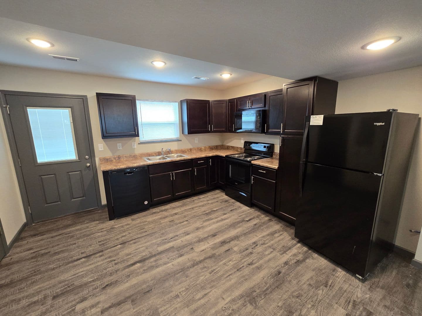 Union Apartment: 101 College Village Drive