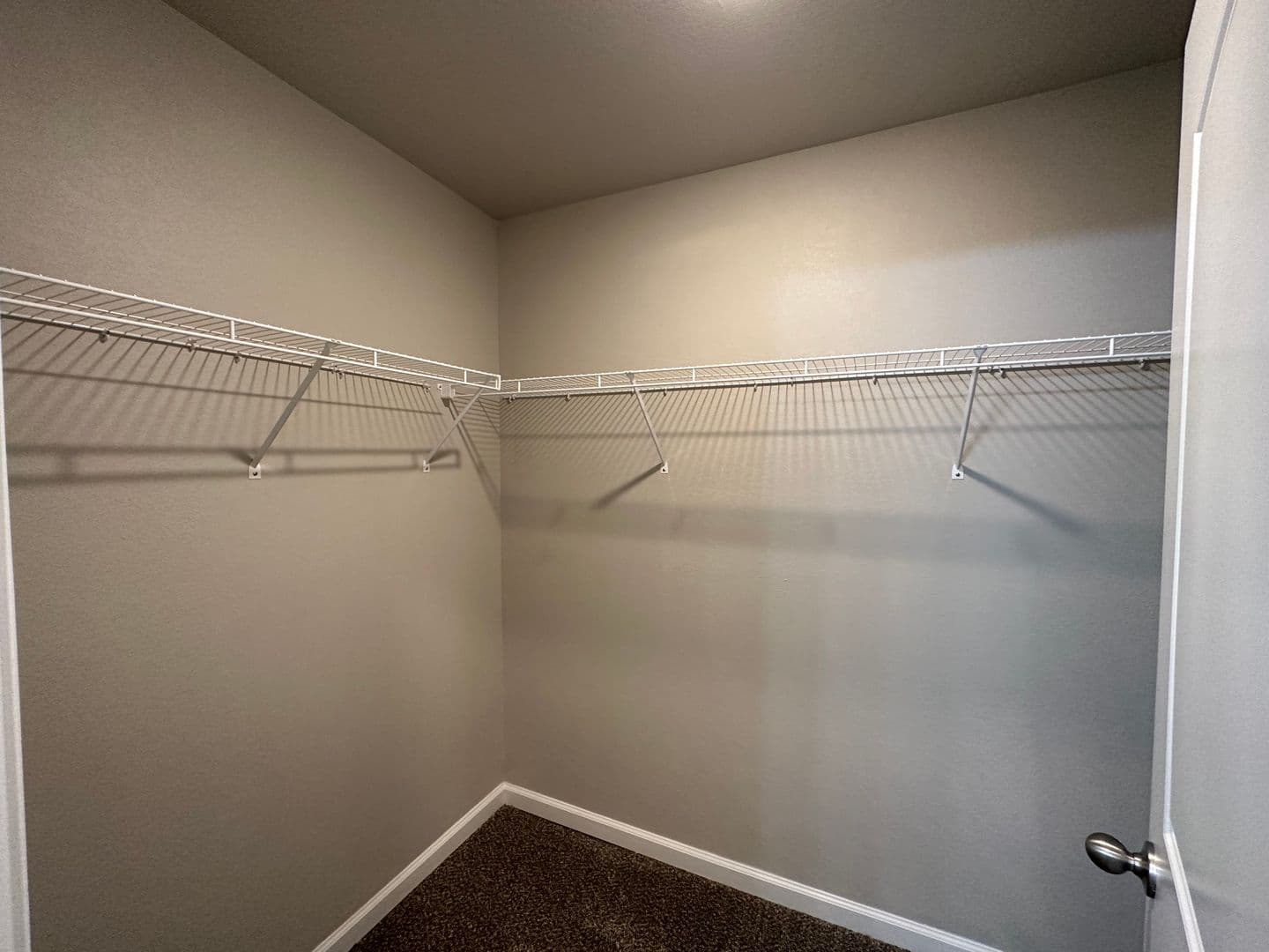 Union Apartment: 564 Red Bill Drive