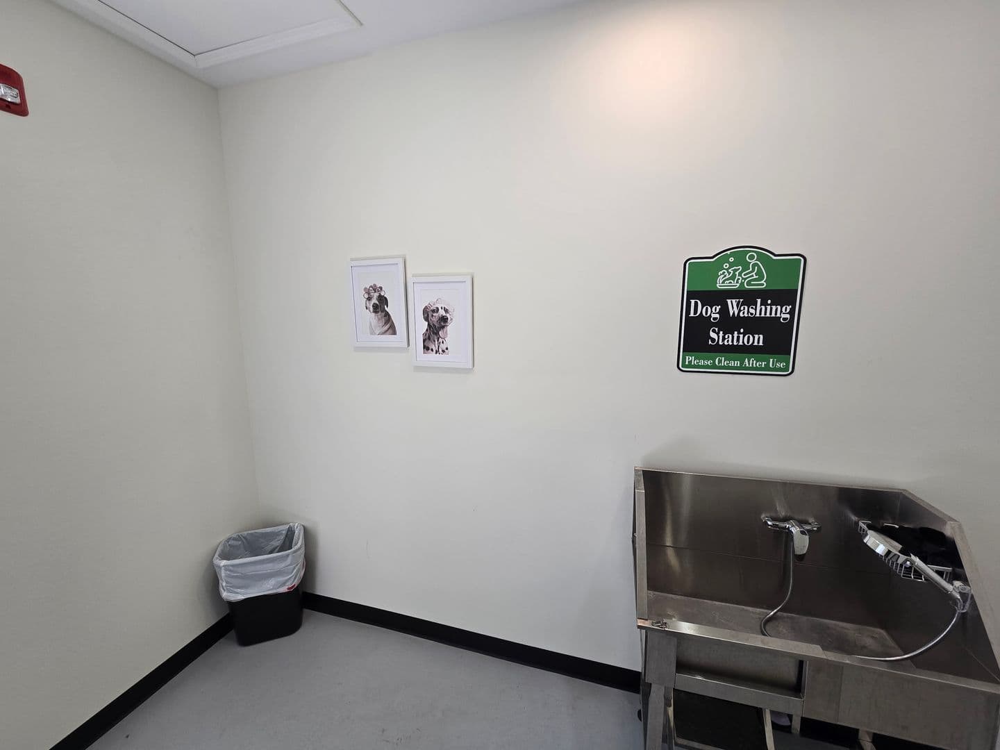 Farmington Apartment: 100 Roper Loop
