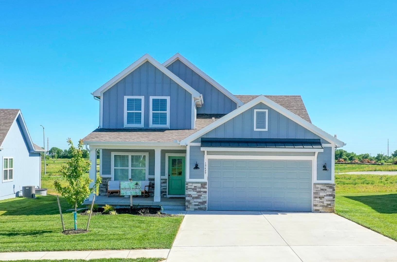 Spring Hill House: 19601 W 200th St