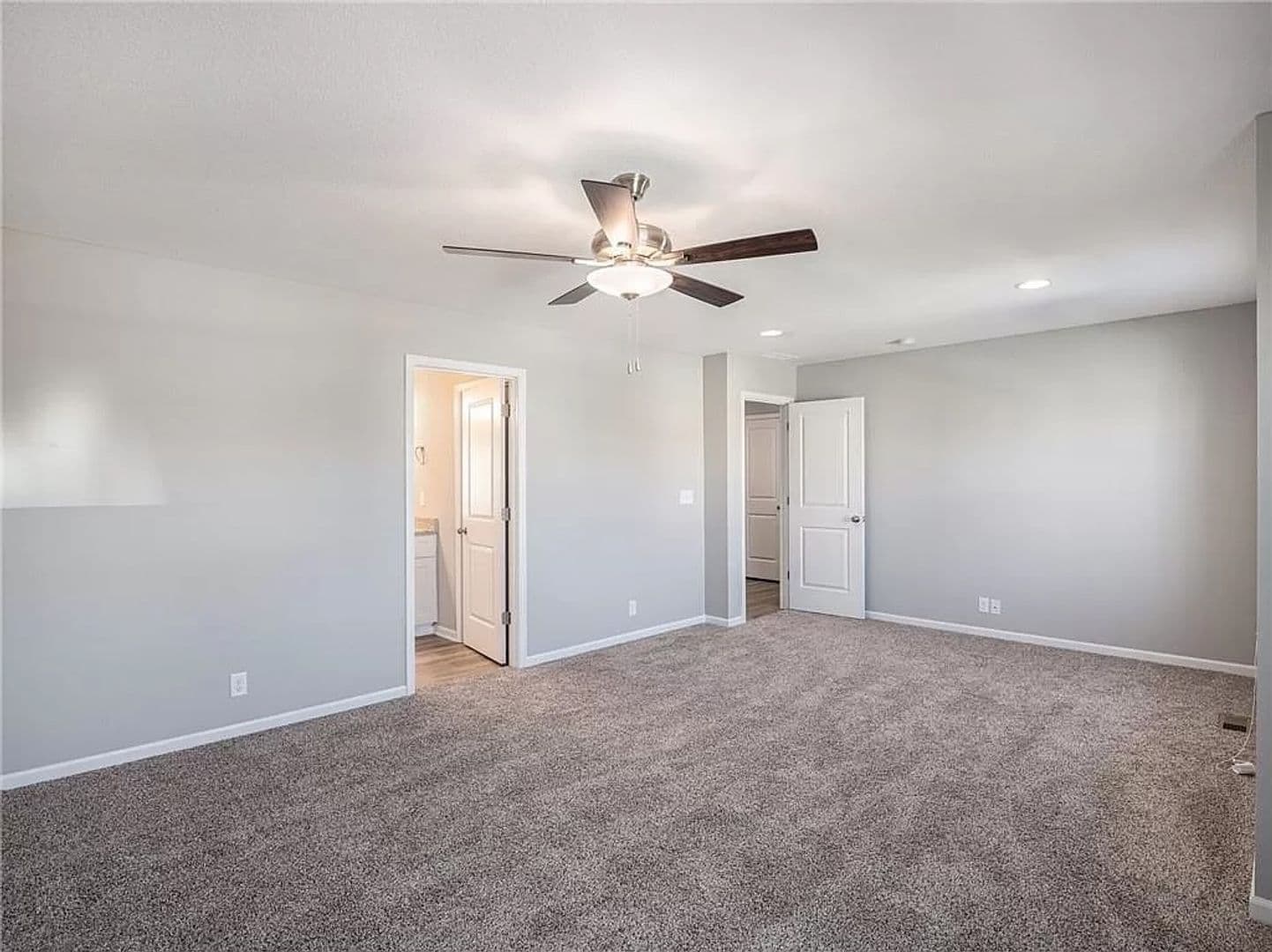 Blue Springs House: 9118 SW 2nd St