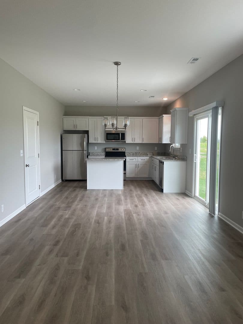 Blue Springs House: 9142 SW 2nd St