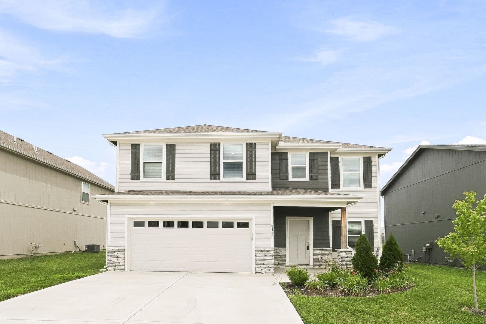 Blue Springs House: 9130 SW 2nd St