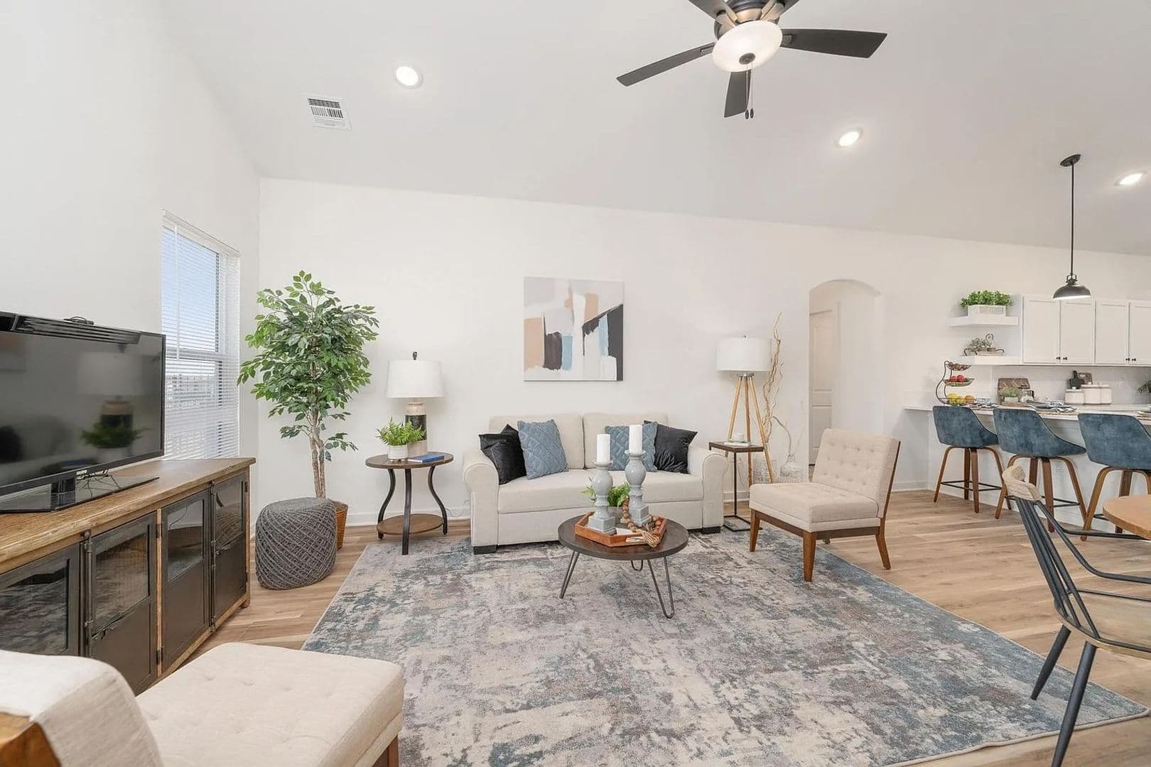 Goddard Townhome: 2141 E Elk Ridge Ave