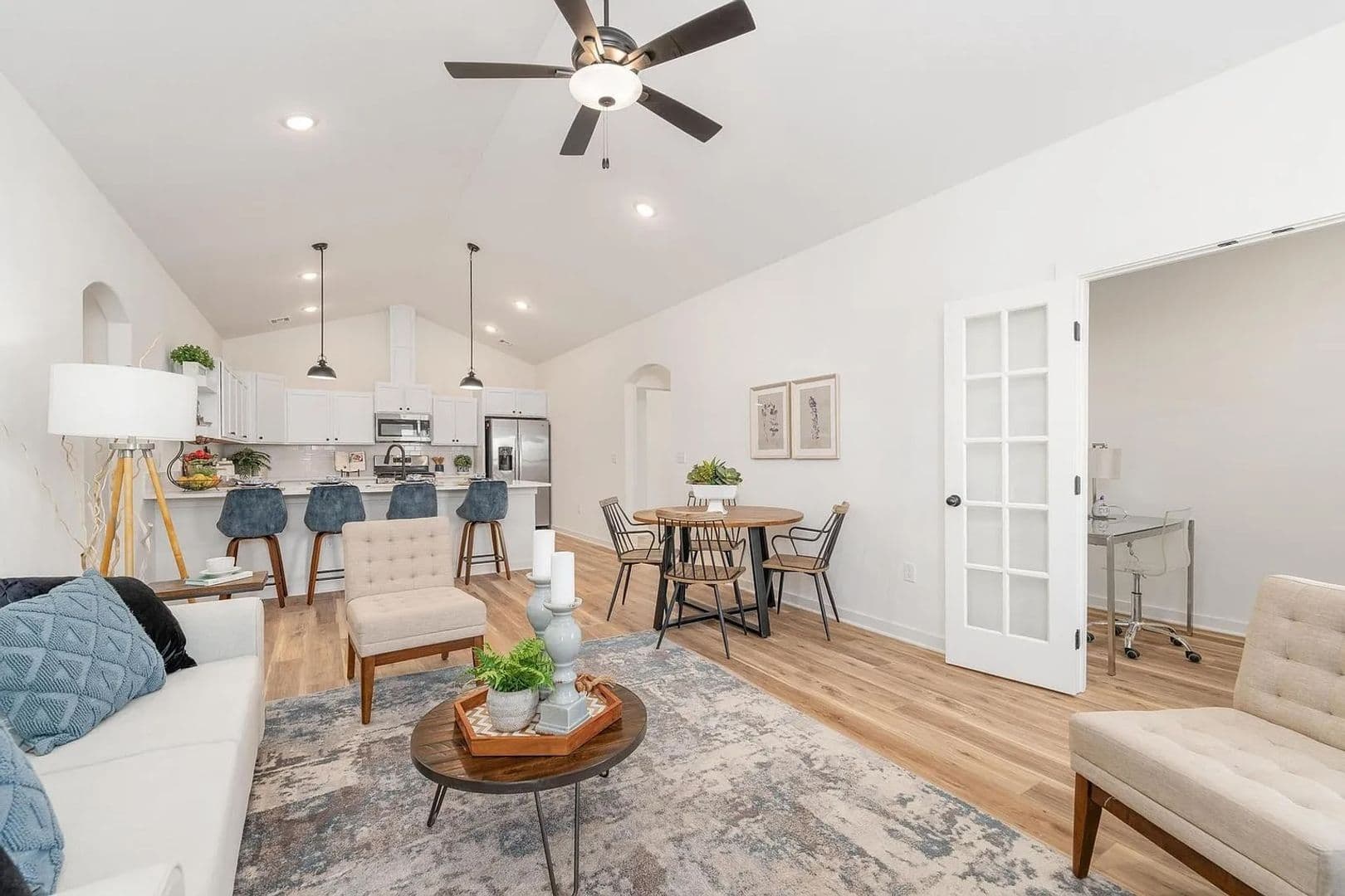 Goddard Townhome: 2141 E Elk Ridge Ave