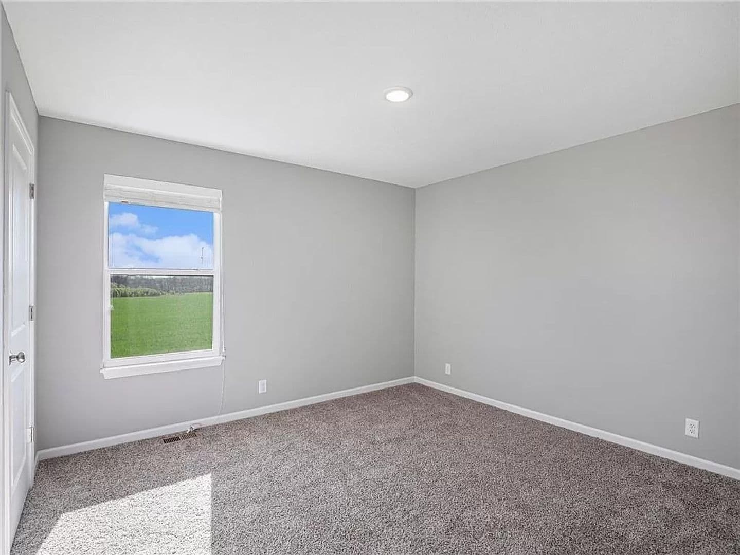 Blue Springs House: 9118 SW 2nd St