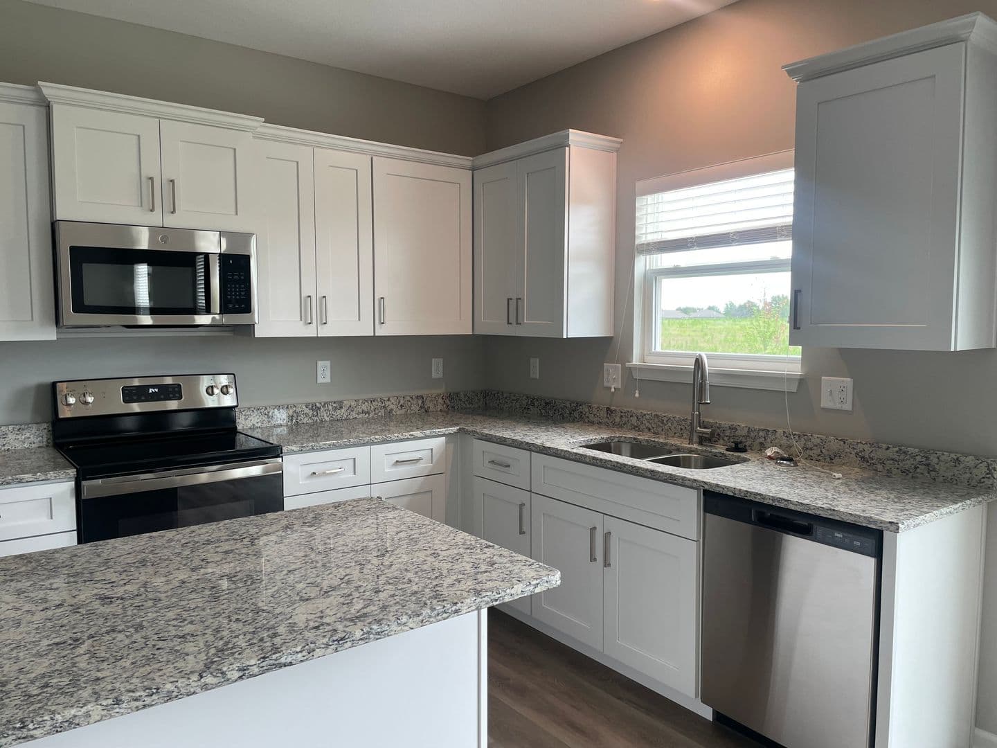 Blue Springs House: 9142 SW 2nd St