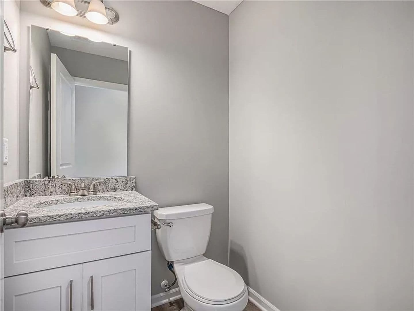Blue Springs House: 9118 SW 2nd St
