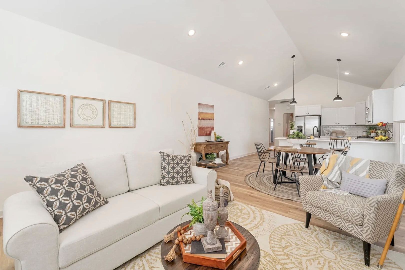 Goddard Townhome: 2410 E Elk Ridge Ave