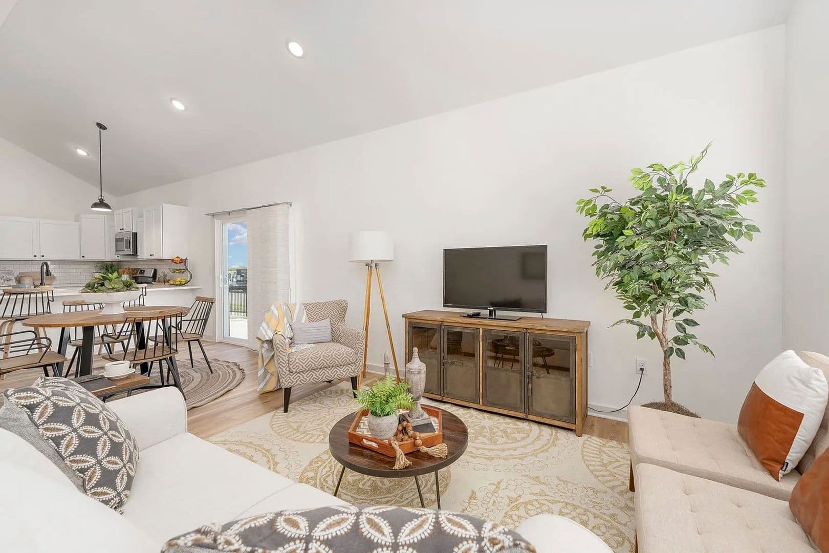 Goddard Townhome: 2152 E Elk Ridge Ave