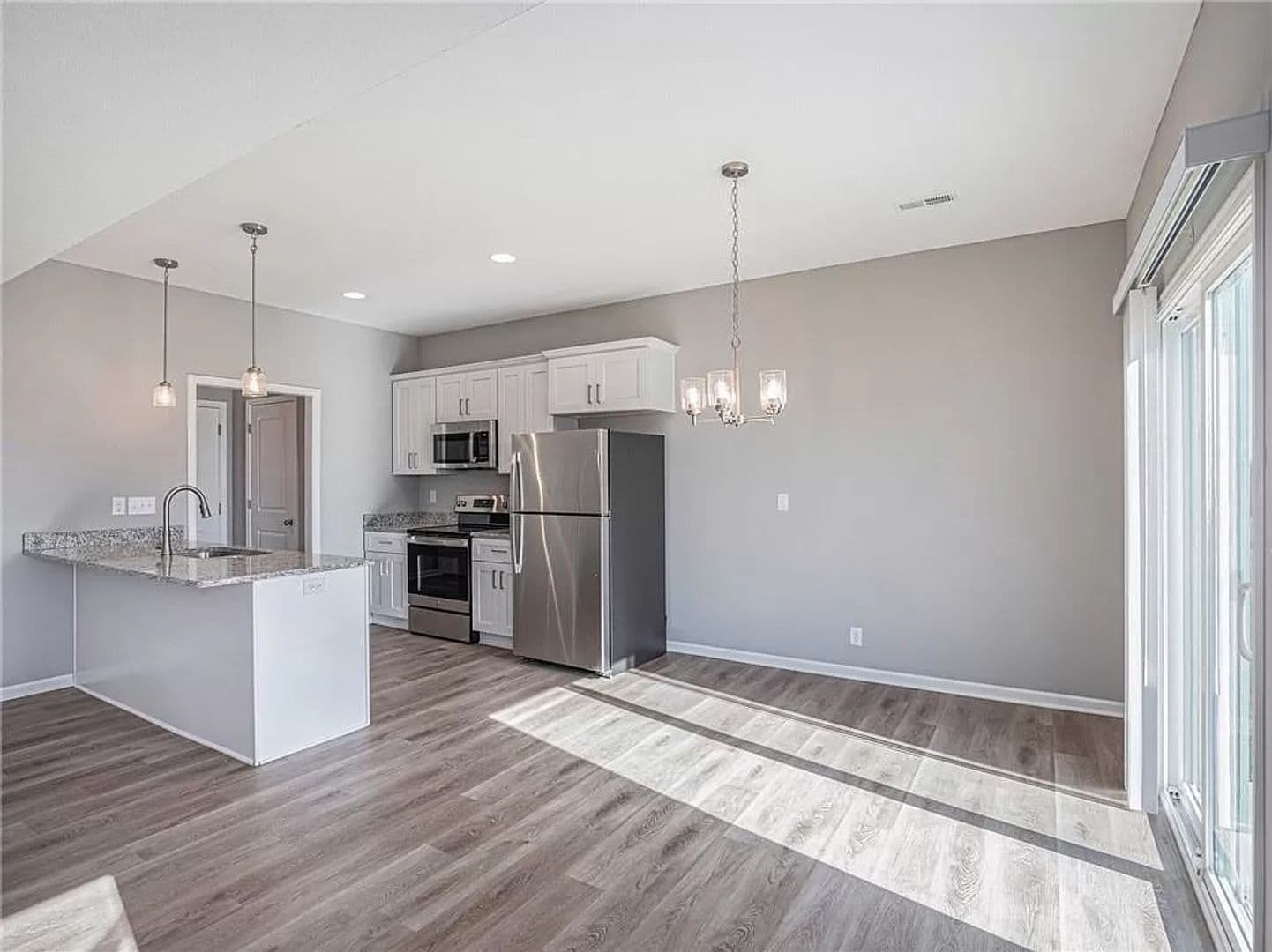 Blue Springs House: 9127 SW 2nd St