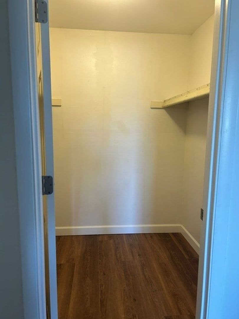 Kenosha Apartment: 4008 89th Street