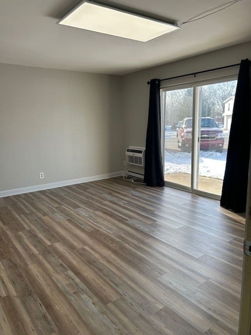Kenosha Apartment: 1108 87th Avenue