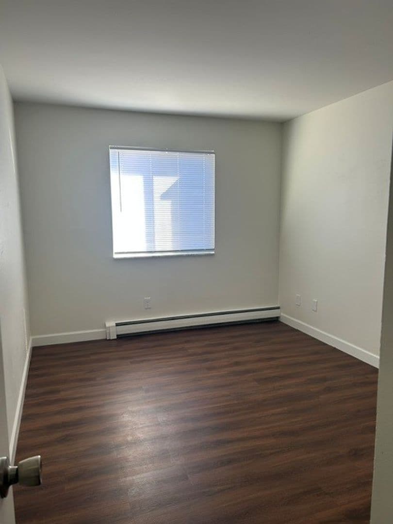 Kenosha Apartment: 4008 89th Street