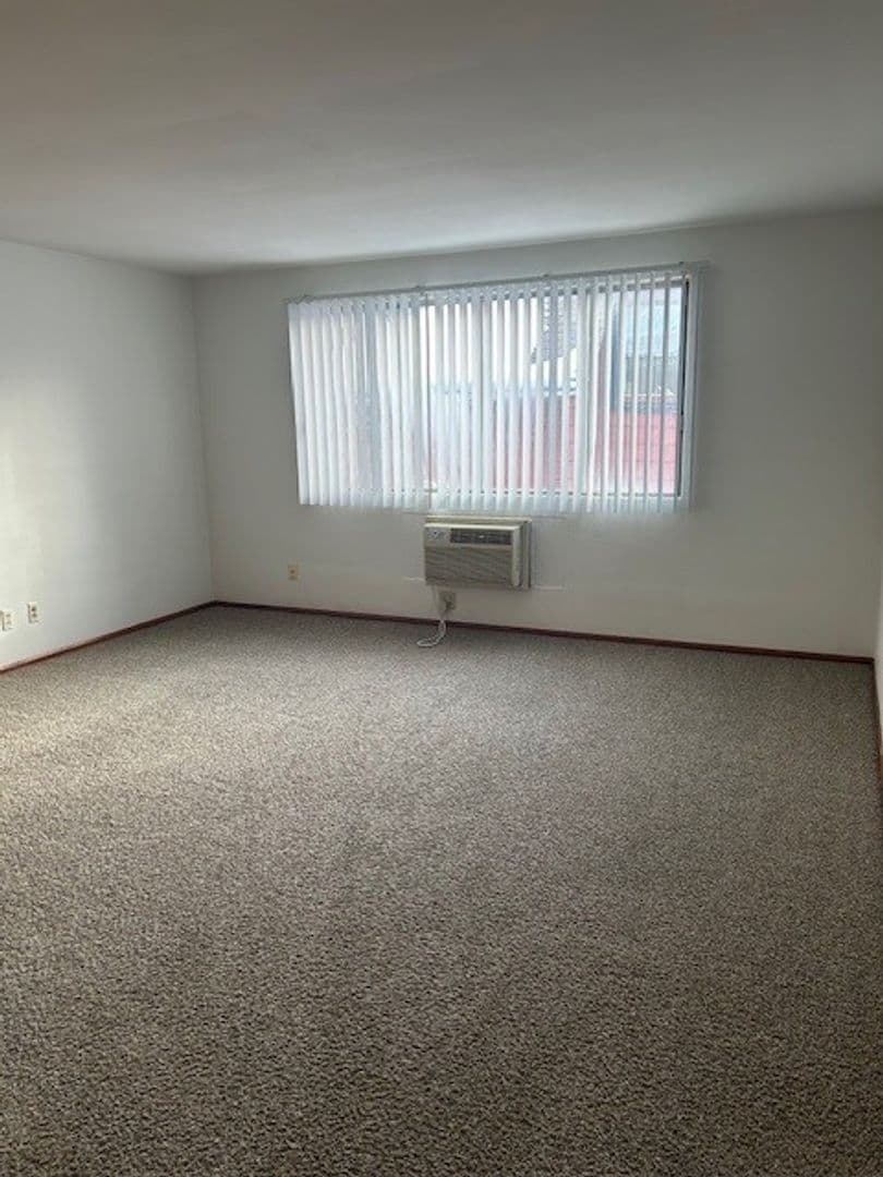 Kenosha Apartment: 6516  5th Avenue