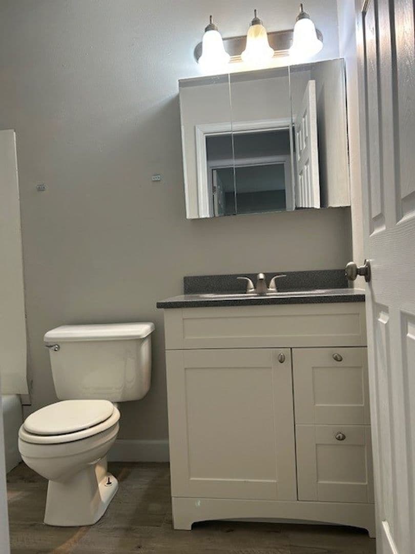 Kenosha Apartment: 1108 87th Avenue