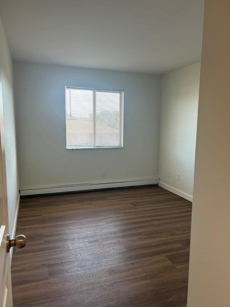 Kenosha Apartment: 4008 89th Street