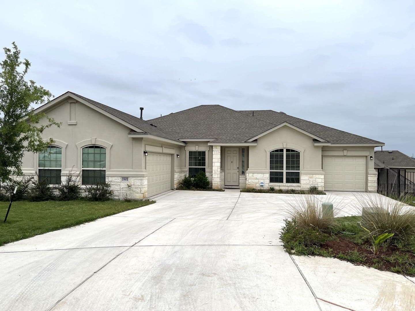 Leander House: 1901 Vinaros Ct