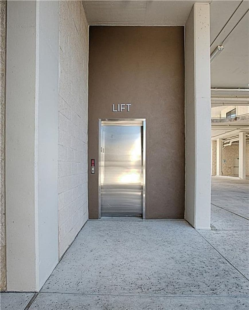 Austin Apartment: 1512 Forest Trail