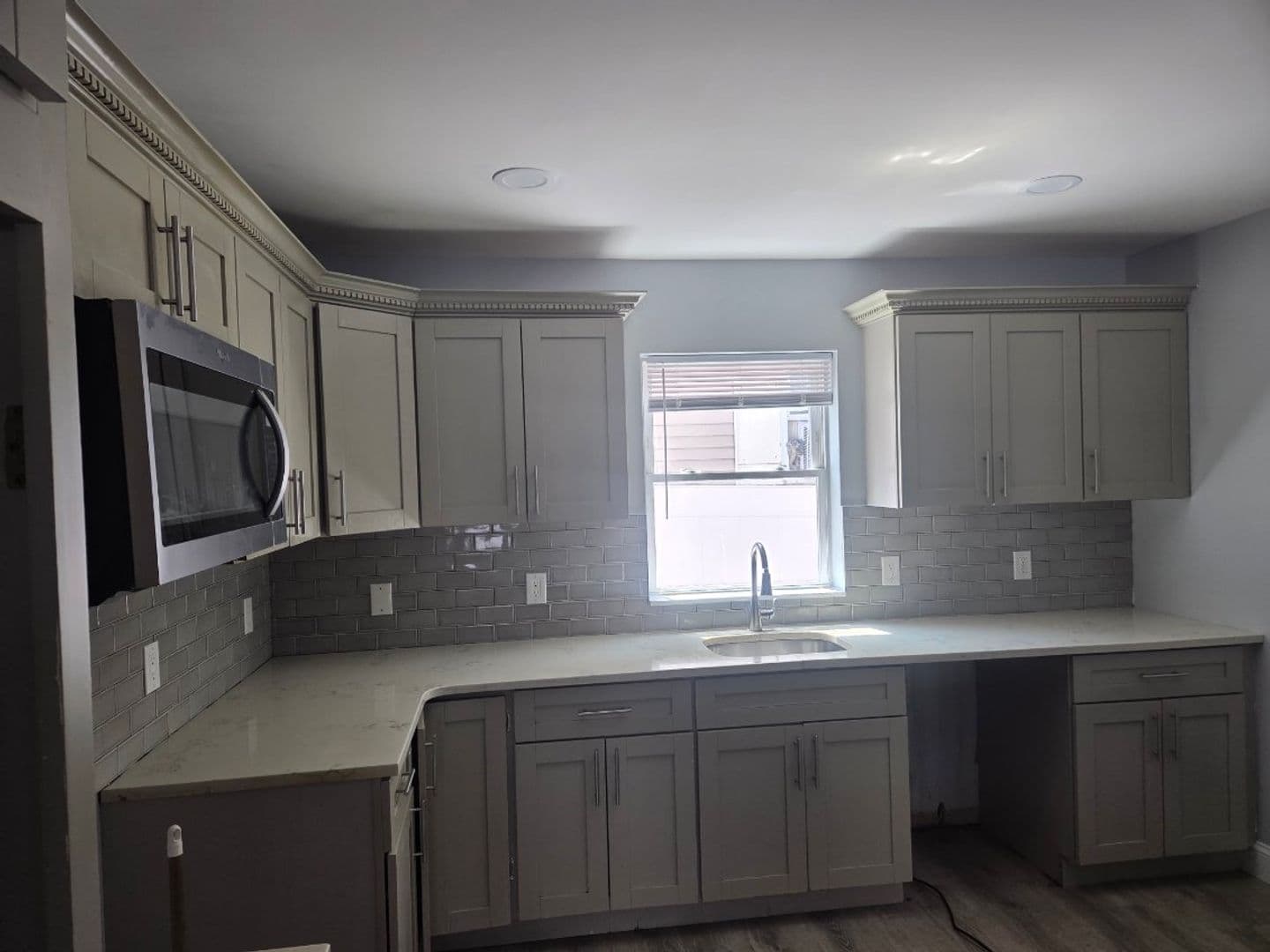 Norwalk Apartment: 87 Lexington Ave