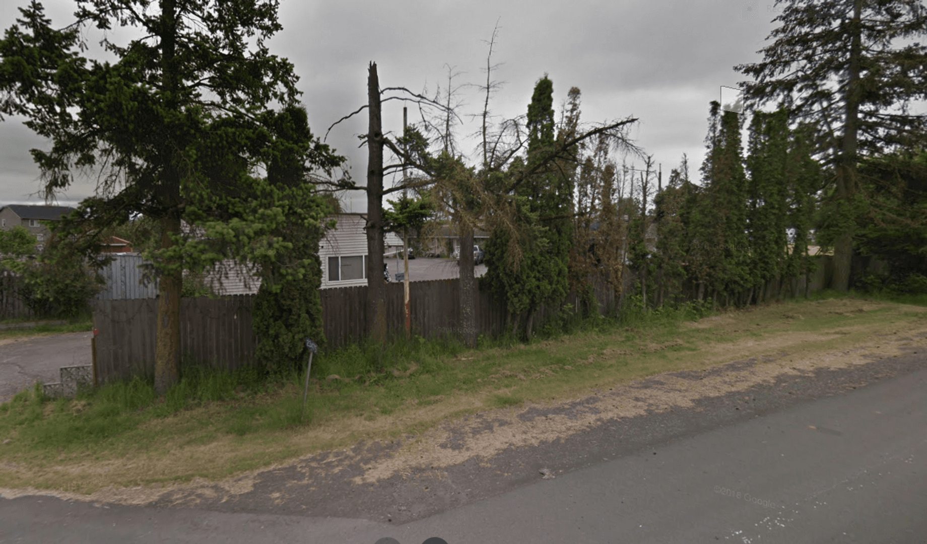 Harrisburg Apartment: 23475 Hwy 99 E