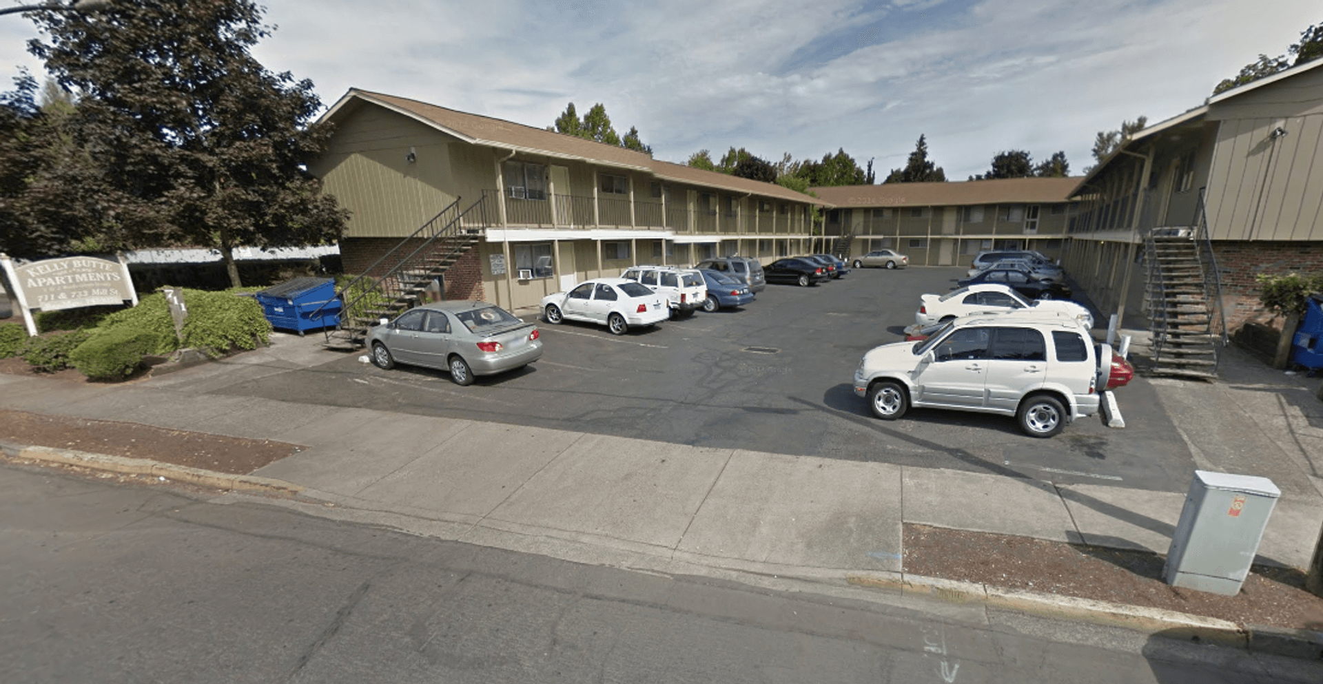 Springfield Apartment: 711/733 Mill Street