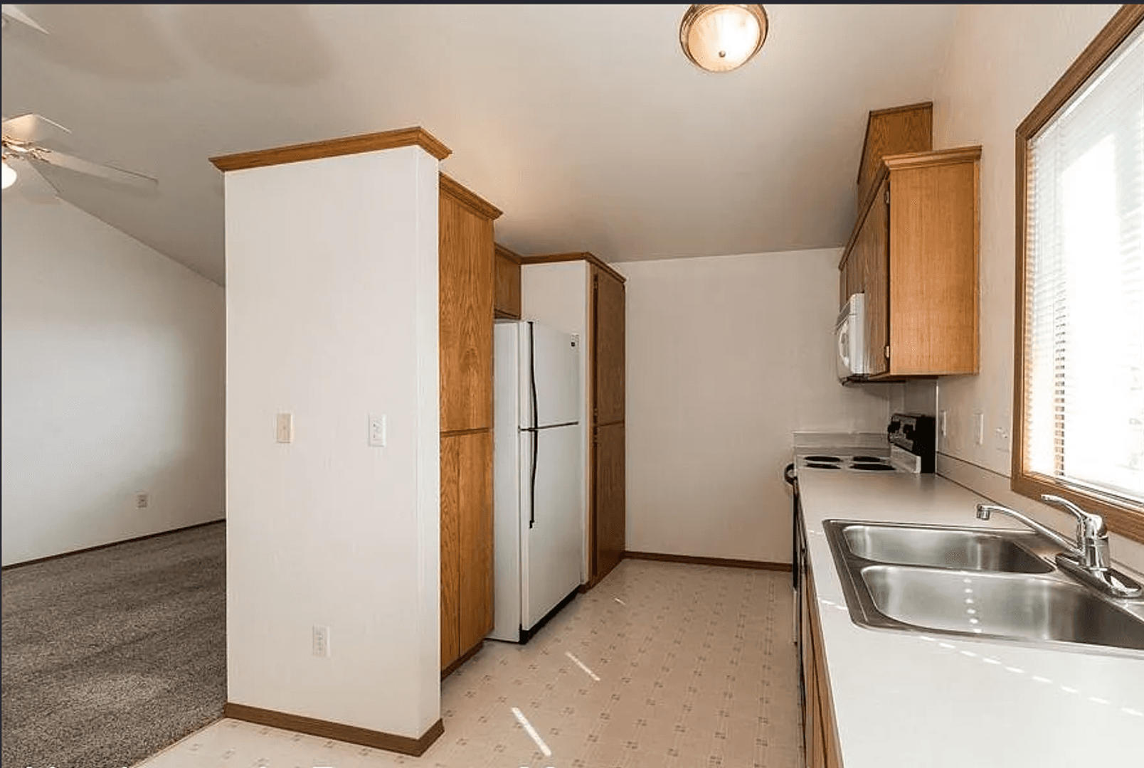 Eugene Apartment: 2360-2366 Willamette St.