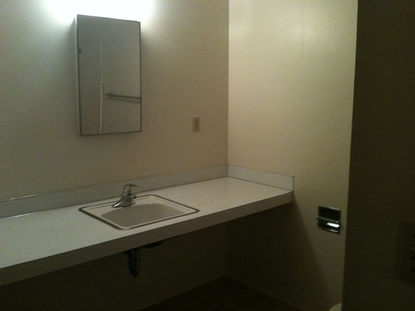 Eugene Apartment: 680 & 690 Lawrence