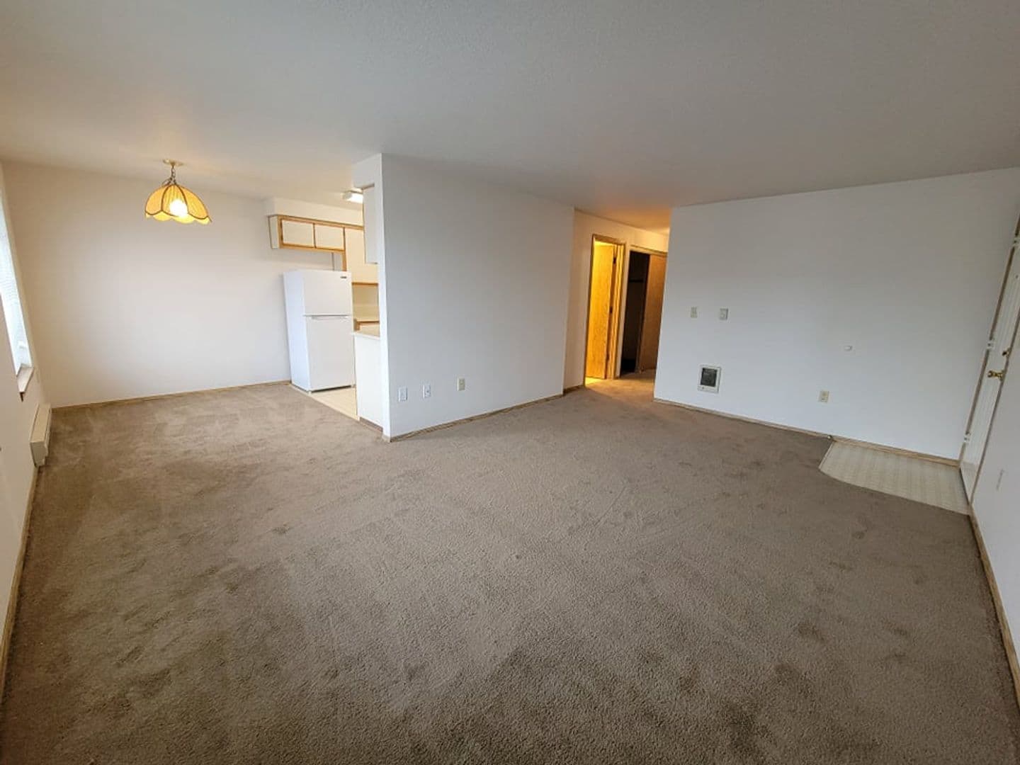 Junction City Apartment: 590 Hatton Lane
