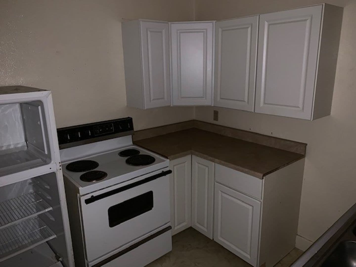 Toledo Apartment: 246 S Main St