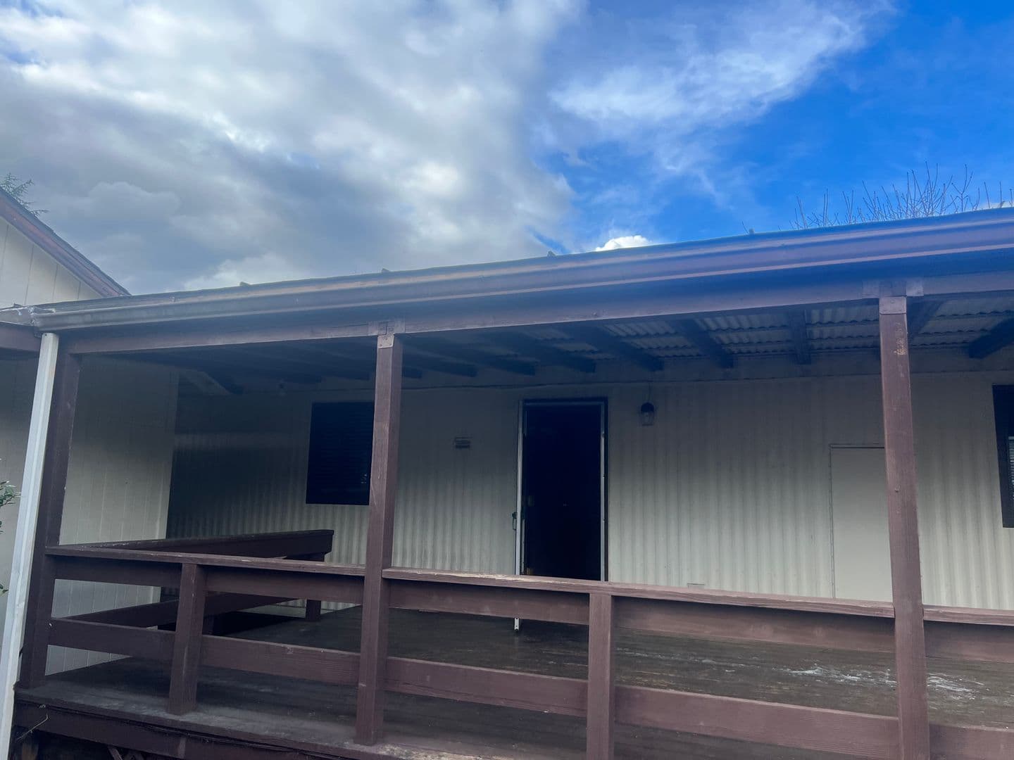 Springfield House: 581 S 53rd St