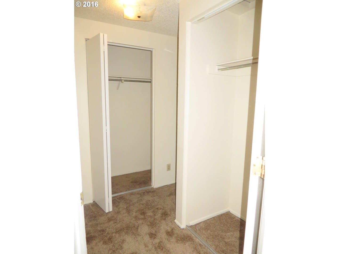 Springfield Apartment: 270 54th #K/L