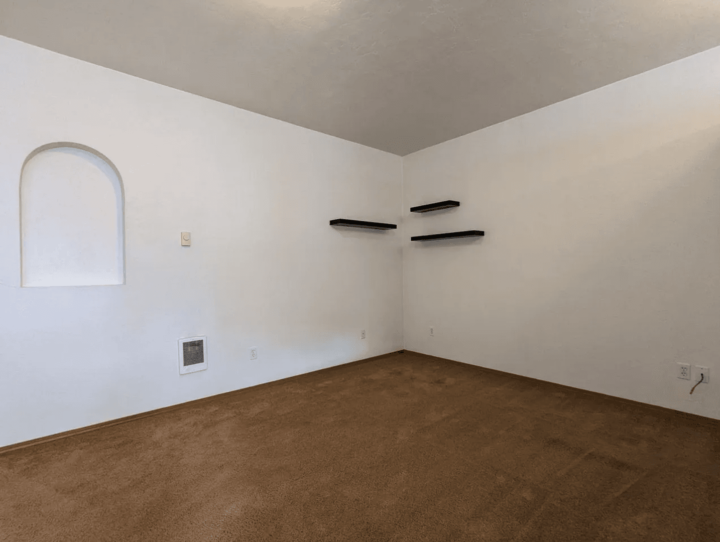 Eugene Apartment: 2360-2366 Willamette St.
