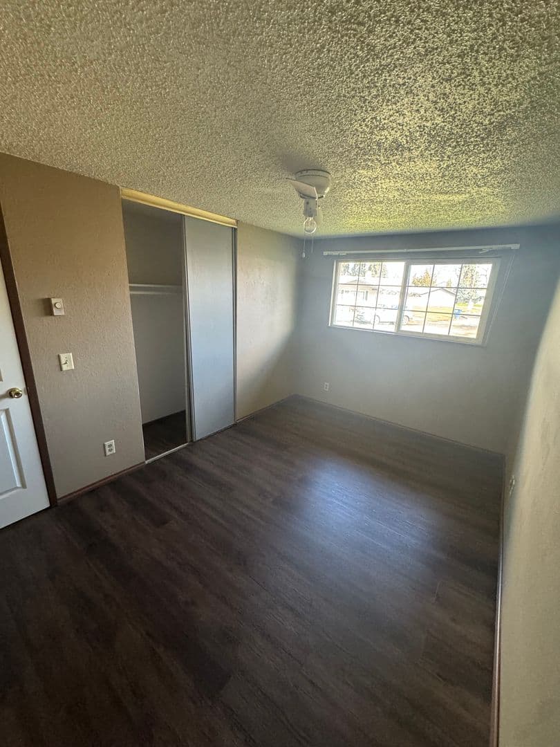 Springfield House: 5040 E Street #19