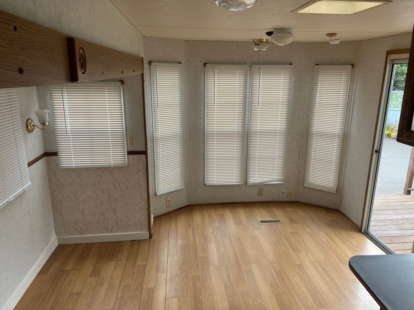 Eugene Apartment: 1403 W 6th Ave