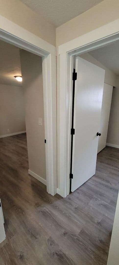 Eugene Apartment: 1350 Lawrence St