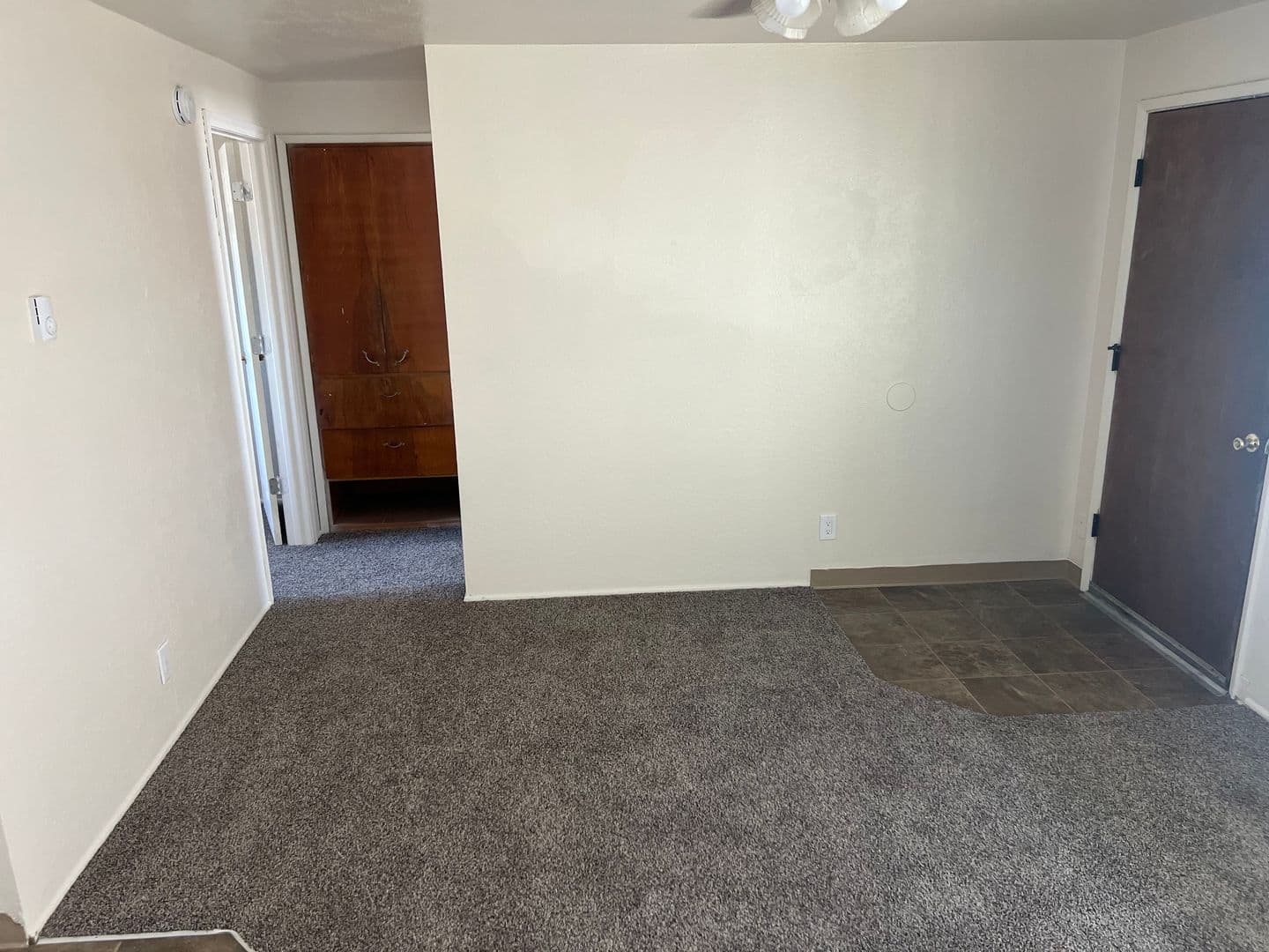 Springfield Apartment: 4580 Aster Street