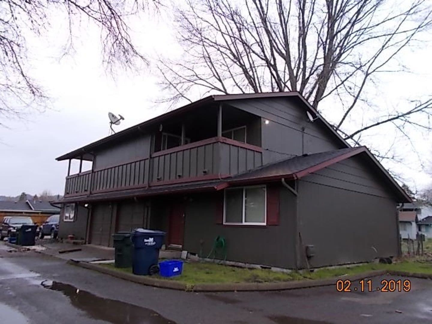 Springfield Apartment: 270 54th #K/L