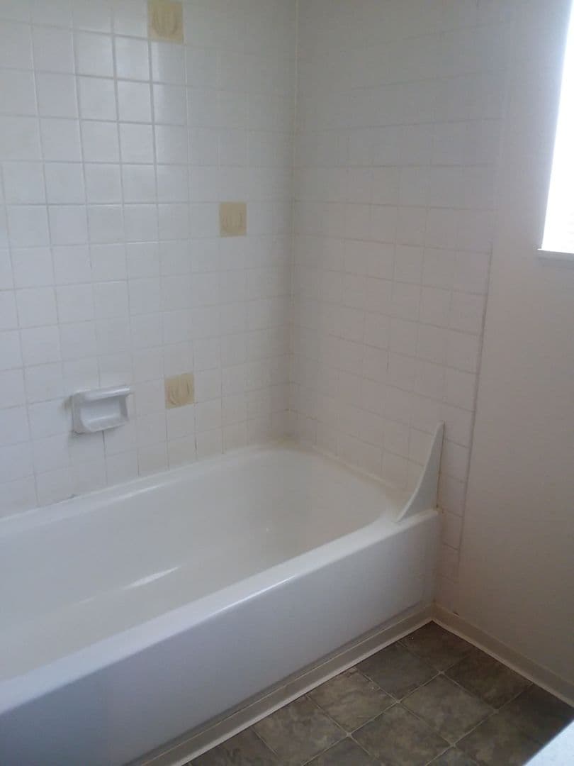 Junction City Apartment: 530 & 570 Cedar, 535 & 573 Birch Nordic Arms