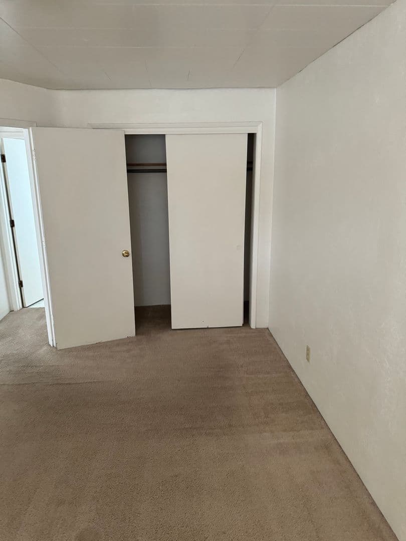 Eugene Apartment: 1445 W 6th Ave