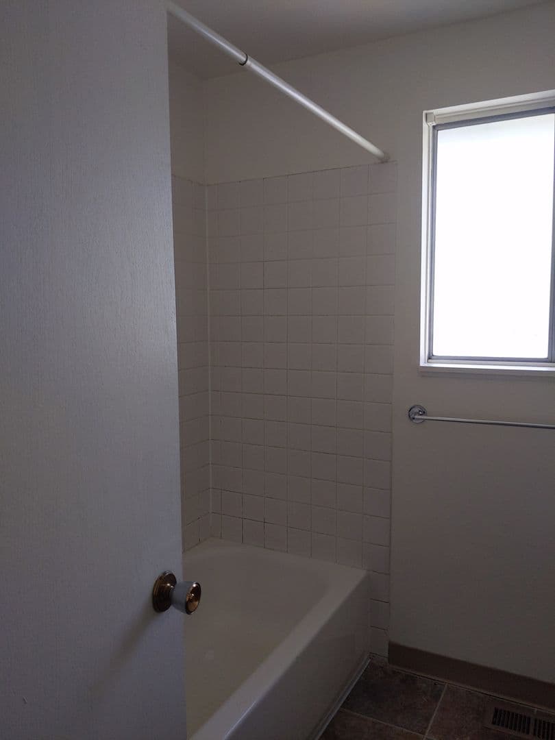Junction City Apartment: 530 & 570 Cedar, 535 & 573 Birch Nordic Arms