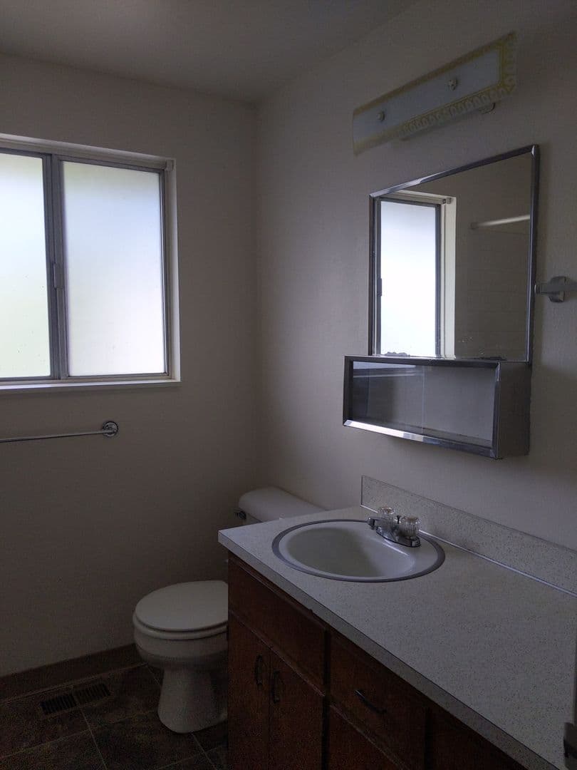 Junction City Apartment: 530 & 570 Cedar, 535 & 573 Birch Nordic Arms