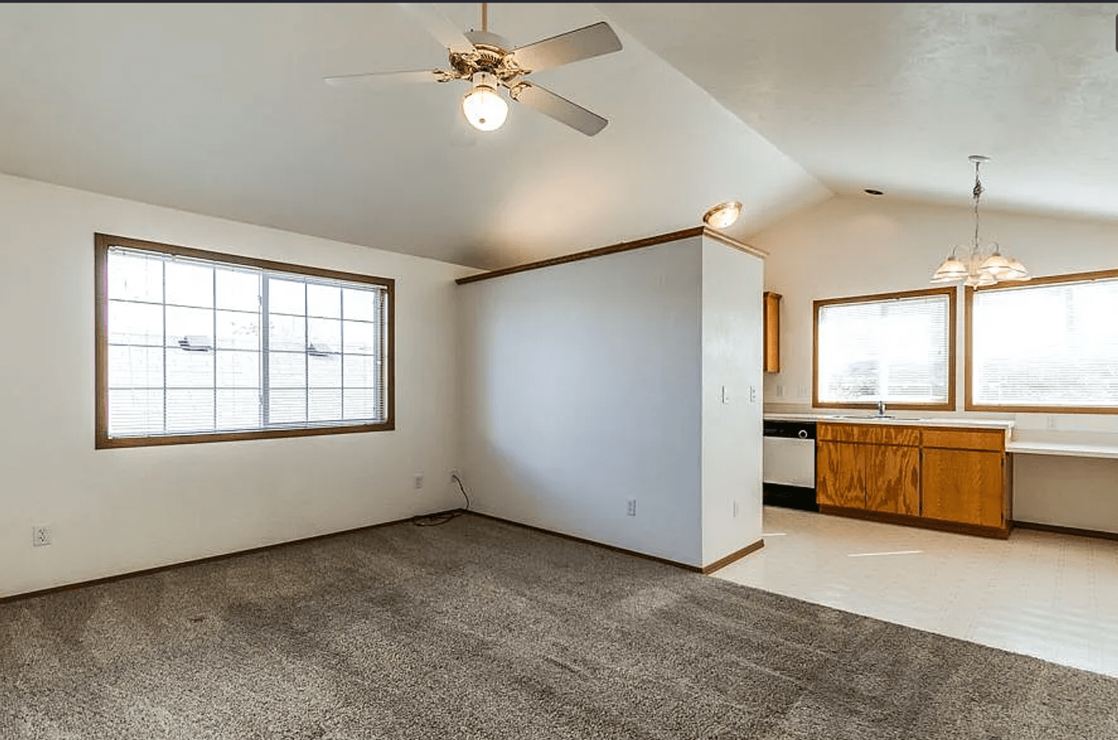 Eugene Apartment: 2360-2366 Willamette St.